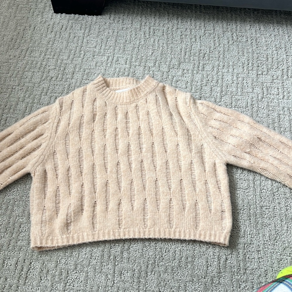 Beige pink Zara sweater